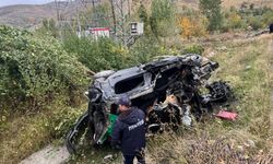 Van'da otomobil hurdaya döndü 1 ölü