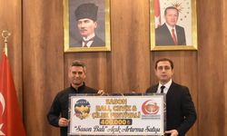 Rekor fiyata satılan 1 kilogram balın bedeli üreticilere teslim edildi