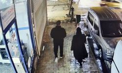 2 kişinin yaralandığı kaza kamerada
