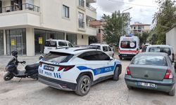 Kardeşler arasındaki tartışma bıçaklı kavgaya dönüştü 1 yaralı
