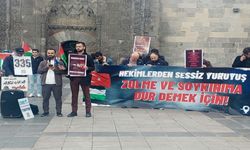 Sağlıkçılar 151. kez Gazze için yürüdü