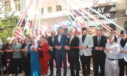 Hayallerinin peşinden koştu, kendi turizm acentesini kurdu