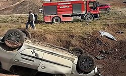 Otomobil takla attı, aynı aileden 5 yaralı