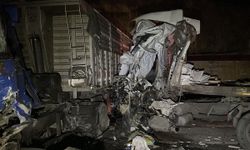 3 tır çarpıştı 1 kişi öldü