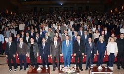 Dicle Üniversitesi’nde yeni akademik yıl kardeşlik mesajıyla başladı