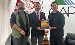 Koçer Kültürünün Hafızası “Koçername” GAP Başkanı’na Takdim Edildi