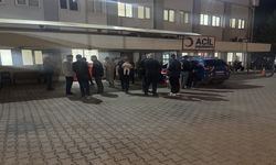 Gıda zehirlenmesi şüphesiyle 25 kişi hastaneye kaldırıldı