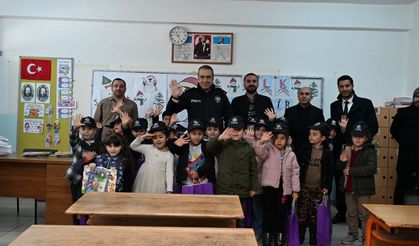 Şırnaklı çocukların “Volkan amcası” özel günde miniklerin yanında oldu