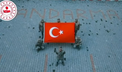 Silopi’de 12 Mart coşkusu İstiklâl Marşı hep birlikte okundu