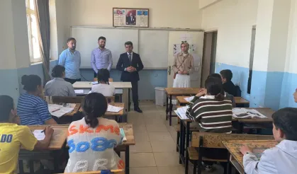 İdil'de Eğitim Mesaisi, Müdür Arslan Okulları Geziyor