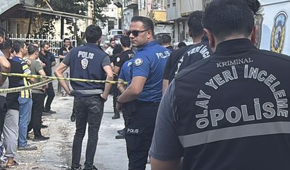 Önce eşini öldürdü, sonra 3'ü çocuk 4 kişiyi yaraladı