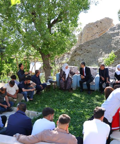 Vali Ekici’den Gazi Ailesine Bayram Ziyareti