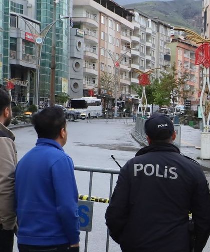 Kayma sonucu iş yerleri mühürlendi