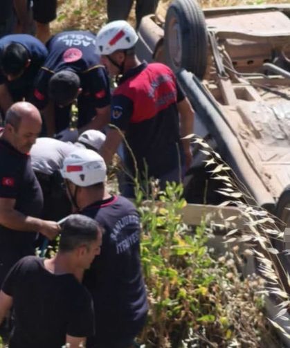 Otomobil şarampole devrildi 1 ölü, 4 yaralı