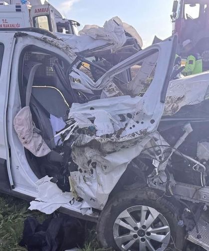 Feci kazada 3 kişi öldü, 4 kişi yaralandı