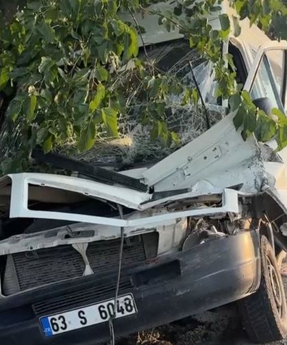 Zincirleme trafik kazasında 4 kişi yaralandı