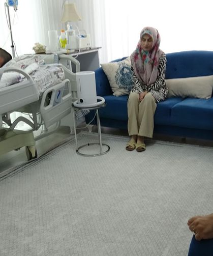 3 engelli çocuğuna bakan annenin yürek burkan mücadelesi