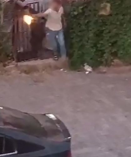 Sokak ortasında silahlı kavga: 3 yaralı