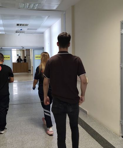 Elektrik akımına kapılan işçi yaralandı