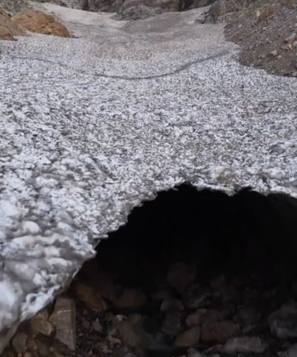 Mereto Dağı kavurucu sıcakta üşütüyor