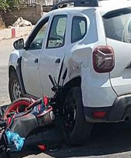 Otomobil ile motosiklet çarpıştı 1 yaralı