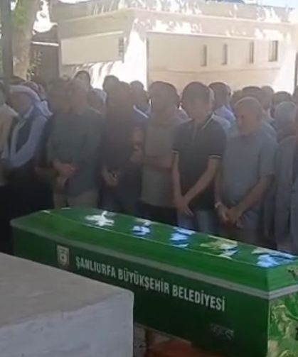 Kazada ölen aynı aileden 4 kişi defnedildi