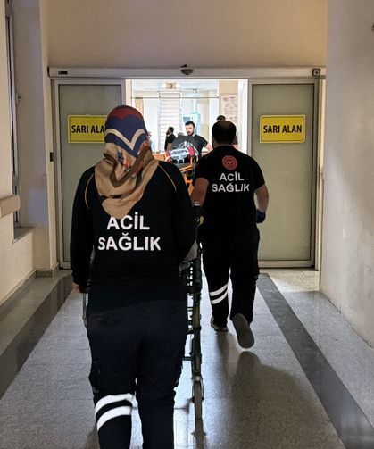 Çocukların tehlikeli oyunu hastanede bitti, 1 yaralı