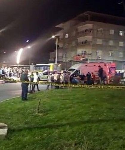 Refüje çarpan motosiklet sürücüsü hayatını kaybetti