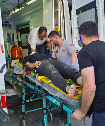 Bahçe aydınlatmasını onarırken elektrik çarptı: 1 yaralı