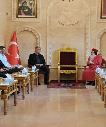 Mardin Valisi Akkoyun Süryani vatandaşın taziyesine katıldı