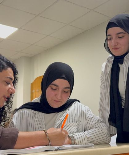 Şırnaklı ikizlerin doktorluk hayali aynı fakültede gerçeğe dönüştü