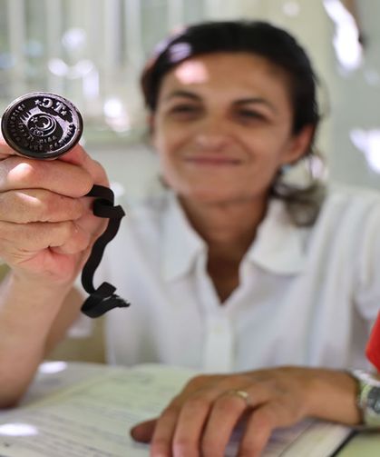 Kadın muhtar 23 yıldır görevde