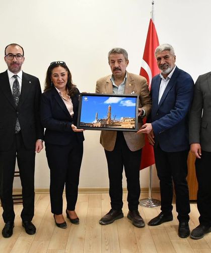 Arslan Tatar’dan İdil’de saha mesaisi “Her köşesinde hemşehrilerimizin yanındayız”