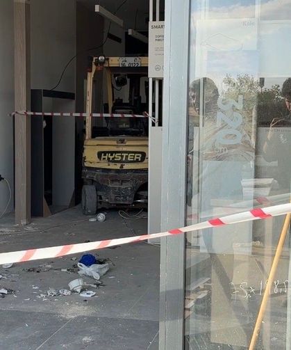 Mermer blok işçilerin üzerine devrildi, 1 ölü, 1 ağır yaralı