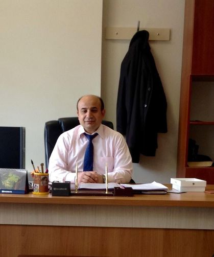 Adliye personeli çatıdan düşerek hayatını kaybetti