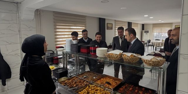 Öğretmenevi restoranı yeniden hizmete açıldı