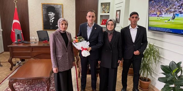 Kaymakam Memiş, Vergi Personelinin Gününü Kutladı