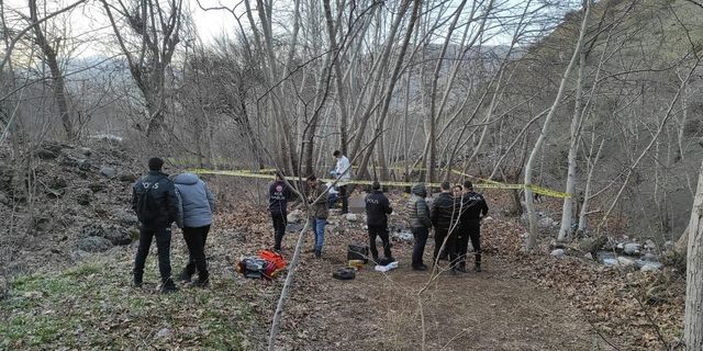 Dere yatağında bir erkek ölü olarak bulundu