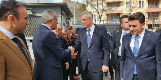 Memişoğlu, Türkiye Zorluklara Rağmen Güvenli Liman