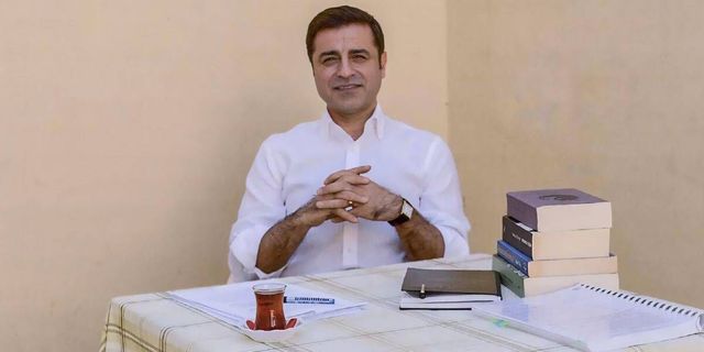 Öcalan’dan Demirtaş’a Siyaset Mesajı İddiası