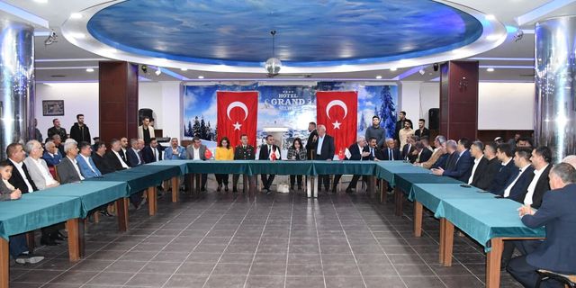 Silopi’de bayram resepsiyonuna yoğun ilgi