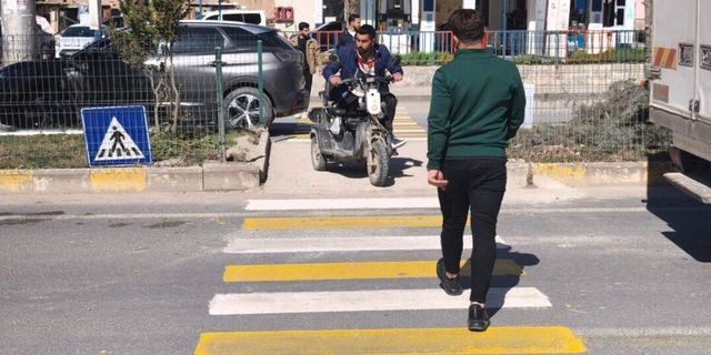 Silopi’de tartışmalı yaya geçidi yeniden değiştirildi