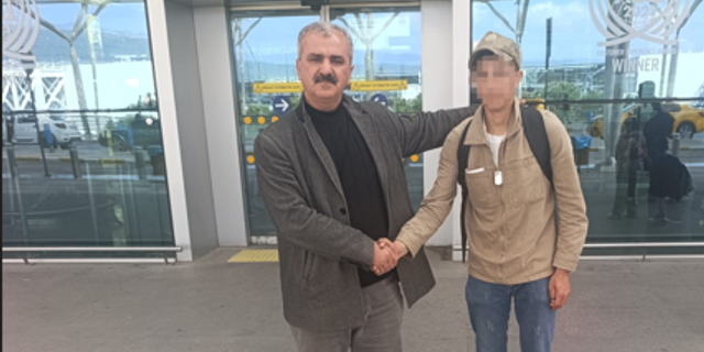 Şırnak Yolcusu Askere Taksiciden Örnek Davranış