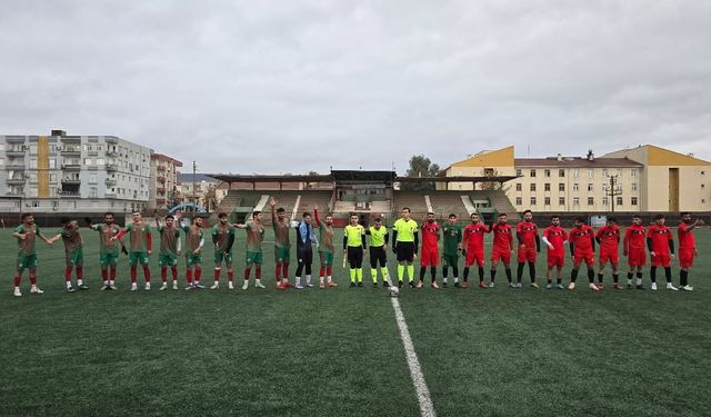 Cizre Belediye Spor Kendi Evinde Gol Oldu Yağdı: 7-0