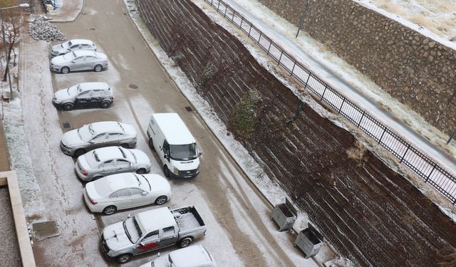Şırnak Kent Merkezi Beyaza Büründü