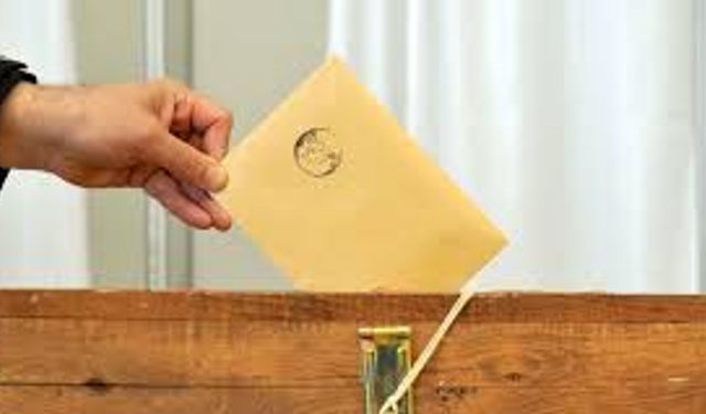 İktidara Yakın İsimden Dikkat Çeken Çıkış  Erken Seçim mi Geliyor?