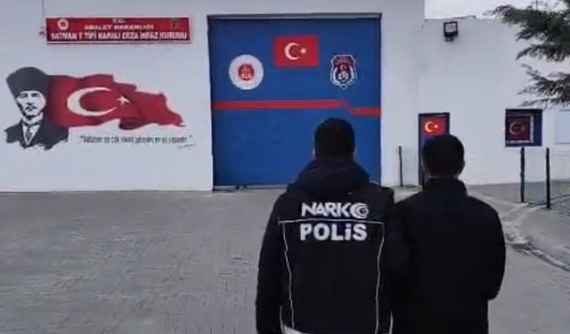 13 kilo kubar esrar ele geçirildi