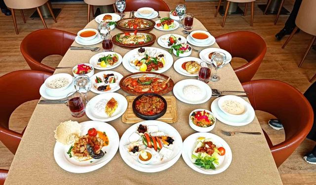 Ramazan’da Hatalı İftar Tehlike Saçıyor!