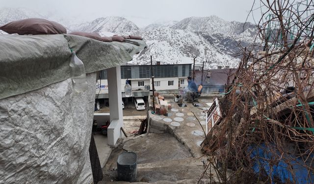 Şırnak'ta Hayaller Askıda! Yeni Eve Taşınmadan Yıkıldı