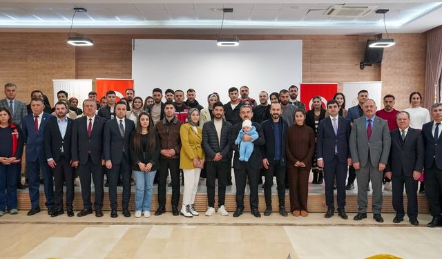 Vali Ekici Müjdeyi Verdi! Evlenecek Gençlere Büyük Destek